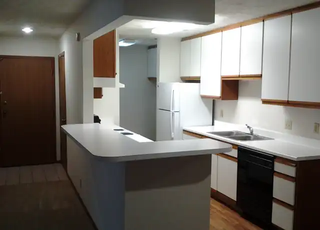 Property at 2606 N 115th Ct Unit 2740-103, Omaha, NE, 68164, 2 beds, 2 baths, [object Object]
