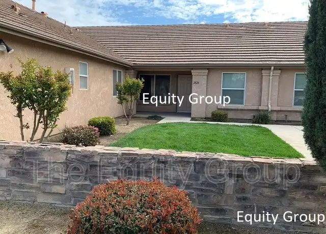Property at 2824 N County Center St, Visalia, CA, 93291, 2 beds, 1 bath, [object Object]