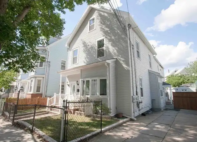 Property at 9 Concord Ave Unit 1, Somerville, MA, 02143, 3 beds, 1 bath, [object Object]