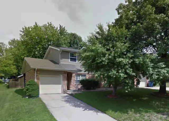 Property at 11 Twin Oaks LN, Shiloh, IL, 62221, 2 beds, 2 baths, [object Object]