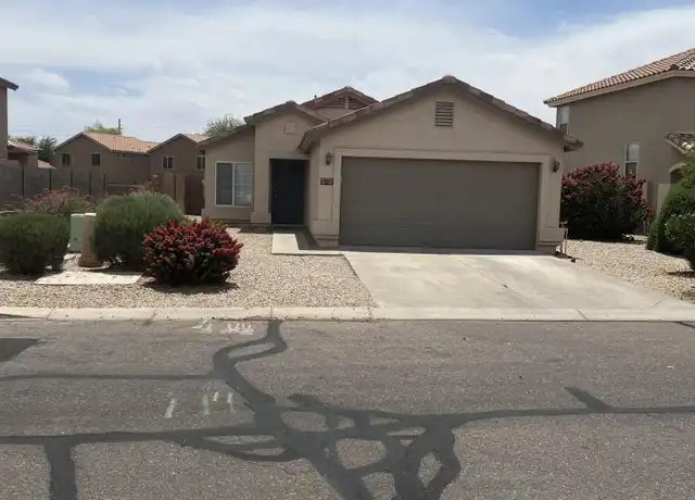 Property at 867 E Lakeview Dr, San Tan Valley, AZ, 85143, 3 beds, 2 baths, [object Object]