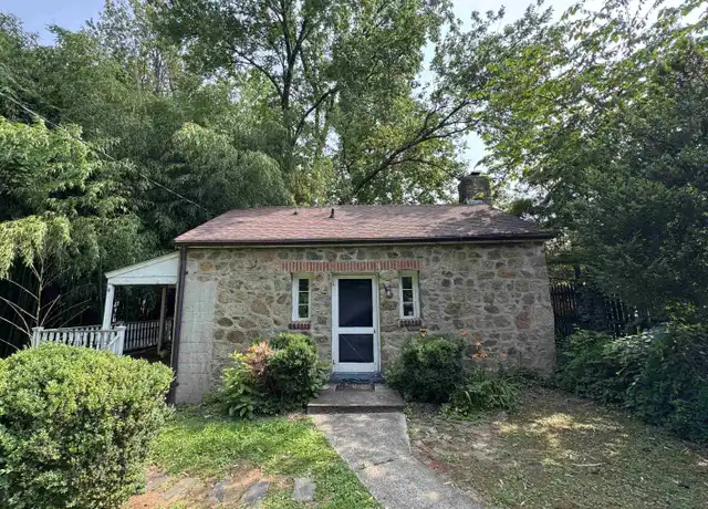 Property at 1820 Rugby Pl, Charlottesville, VA, 22903, 1 bed, 1 bath, [object Object]