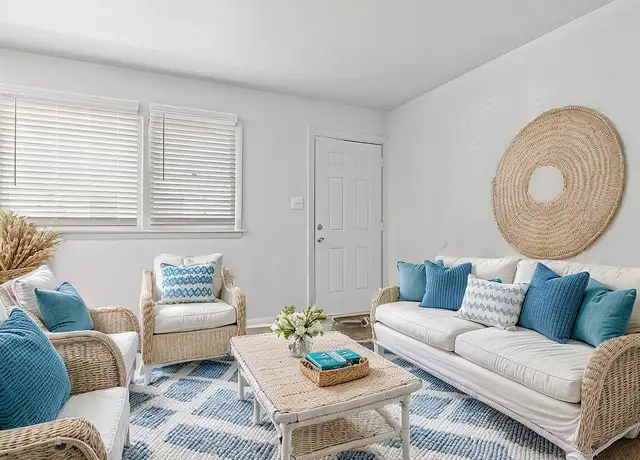 Photo of 3914 Pleasant Ave, Norfolk, VA 23518