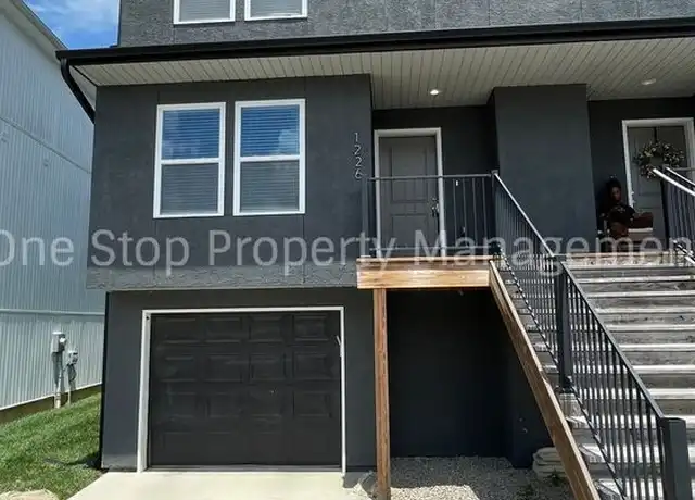 Property at 1226 NW 77th St, Kansas City, MO, 64118, 3 beds, 2.5 baths, [object Object]