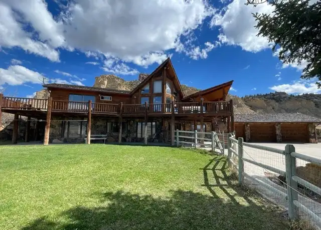 Property at 323 Road 4Eu, Meeteetse, WY, 82433, 3 beds, 2.5 baths, [object Object]