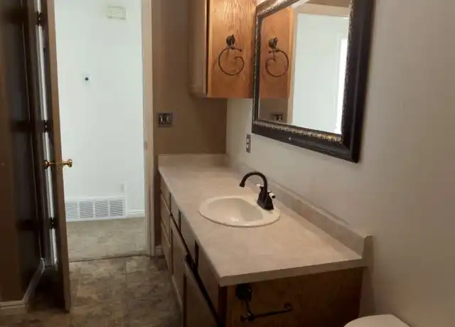 Property at 2582 N 200 E, North Logan, UT, 84341, 5 beds, 2 baths, [object Object]