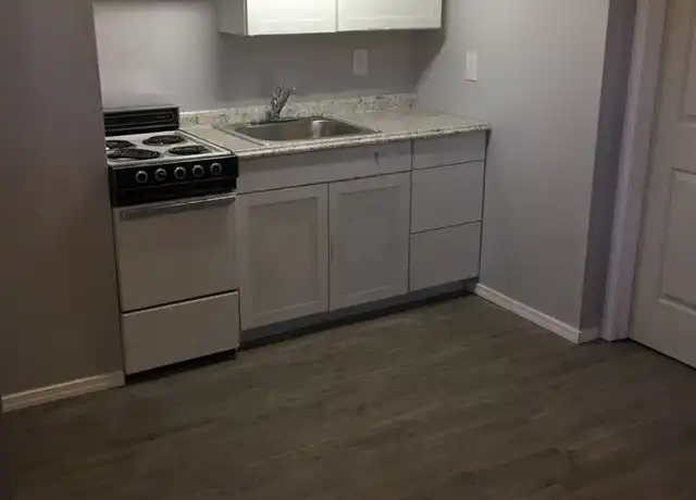 Property at 421 S Mission St Unit 10, Wenatchee, WA, 98801, 1 bed, 1 bath, [object Object]