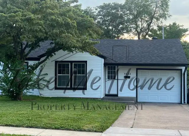 Property at 1623 S Kentwood Ave, Springfield, MO, 65804, 3 beds, 2 baths, [object Object]