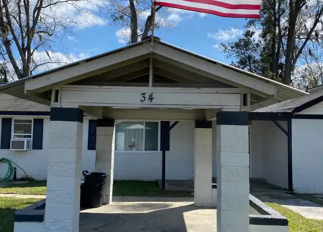 Property at 34 Factory St Unit A, Ludowici, GA, 31316, 1 bed, 1 bath, [object Object]