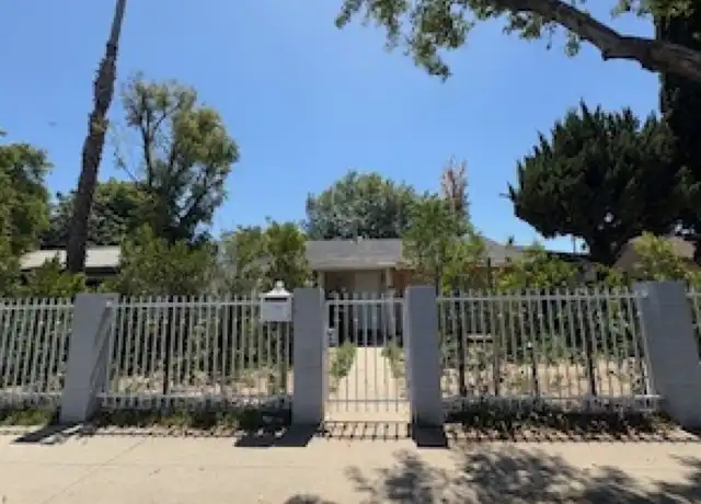 Property at 17530 Saticoy St, Van Nuys, CA, 91406, 3 beds, 1 bath, [object Object]