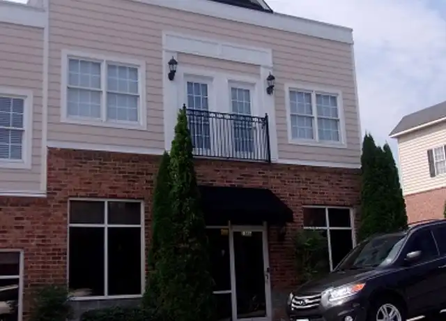 Property at 108 Northwynd Cir Unit B, Lynchburg, VA, 24502, 2 beds, 1 bath, [object Object]