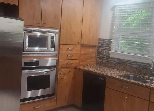 Photo of 8400 Bellefonte Ln, Clinton, MD 20735