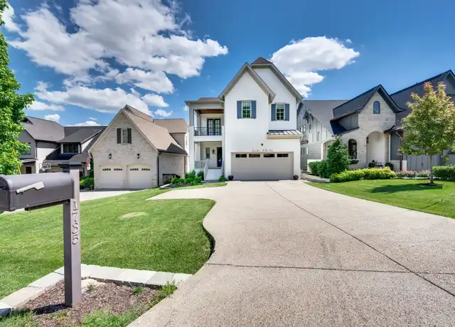 Property at 1735 Hillmont Dr, Nashville, TN, 37215, 4 beds, 3.5 baths, [object Object]