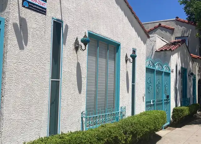 Property at 445 Dawson Ave Unit 6, Long Beach, CA, 90814, 1 bed, 1 bath, [object Object]