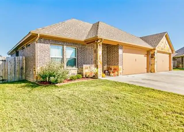 Property at 301 Amethyst Ct, Granbury, TX, 76049, 3 beds, 2 baths, [object Object]