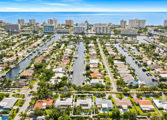 Property at 541 NE 26th Ave, Pompano Beach, FL, 33062, 2 beds, 2 baths, [object Object]