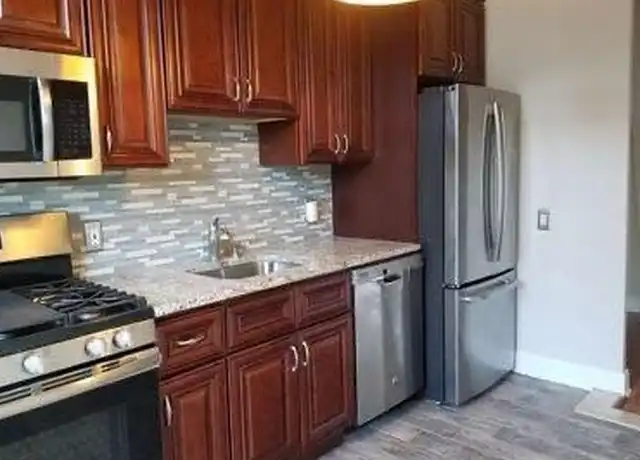 Property at 220 Jane St Unit 2, Weehawken Township, NJ, 07086, 2 beds, 1 bath, [object Object]