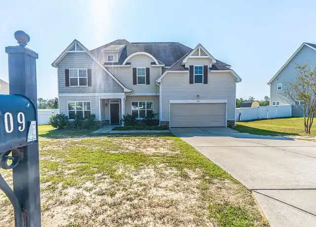 Property at 909 Highgrove Dr, Spring Lake, NC, 28390, 4 beds, 3 baths, [object Object]