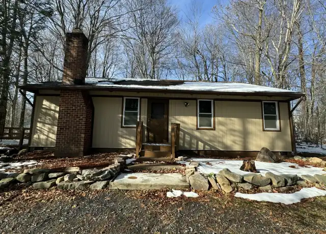 Property at 1122 Seven Nations Dr, Tobyhanna, PA, 18466, 3 beds, 2 baths, [object Object]