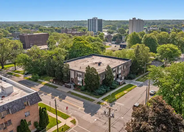 Property at 805 N Court St Unit 209, Rockford, IL, 61103, 0 beds, 1 bath, [object Object]