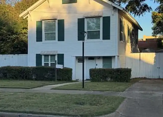 Property at 1336 Englewood Rd, Dallas, TX, 75203, 3 beds, 3 baths, [object Object]
