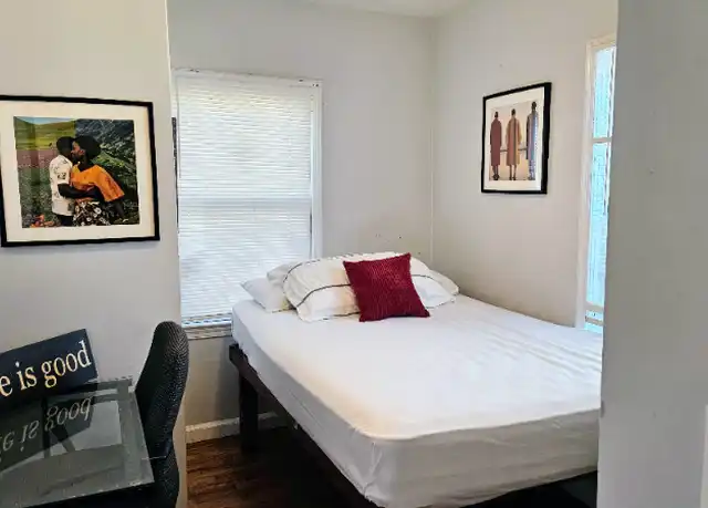 Property at 105 Ozone St SW Unit 1 Room, Atlanta, GA, 30314, 1 bed, 1 bath, [object Object]