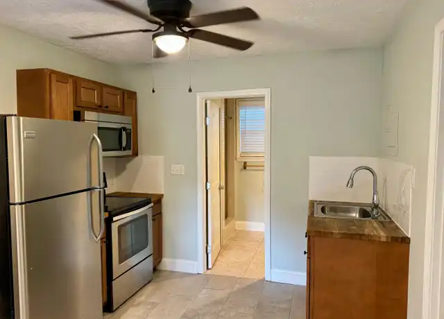Property at 4415 St Johns Ave Unit DOWNSTAIRS, Jacksonville, FL, 32210, 1 bed, 1 bath, [object Object]