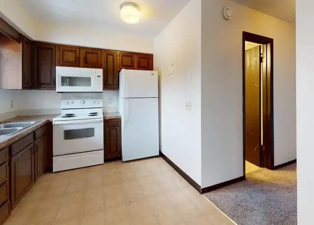 Property at 133 Beedle Dr Unit 7, Ames, IA, 50014, 2 beds, 1 bath, [object Object]