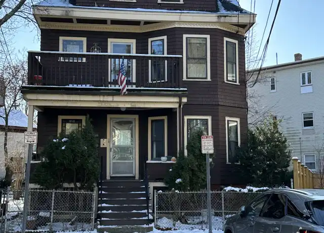 Property at 18 Holyoke Rd Unit 2, Somerville, MA, 02143, 1 bed, 1 bath, [object Object]
