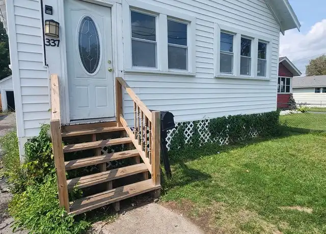 Property at 337 Roxford Rd N, Syracuse, NY, 13208, 3 beds, 1.5 baths, [object Object]