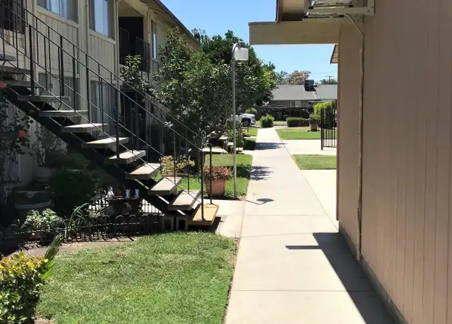 Property at 2852 Elmwood Ave Unit 45, Stockton, CA, 95204, 1 bed, 1 bath, [object Object]