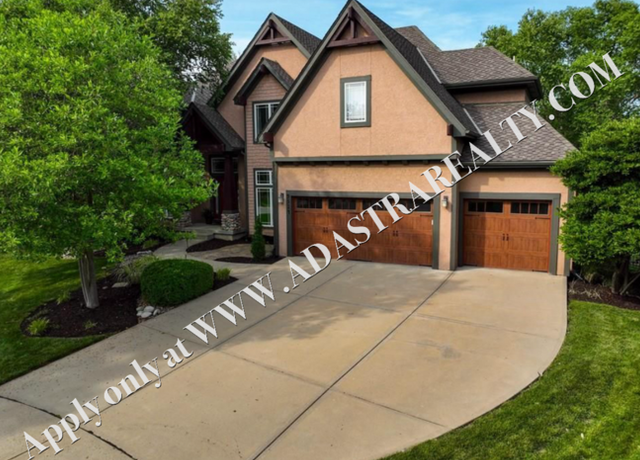 Photo of 5514 W 147th Ter, Overland Park, KS 66223