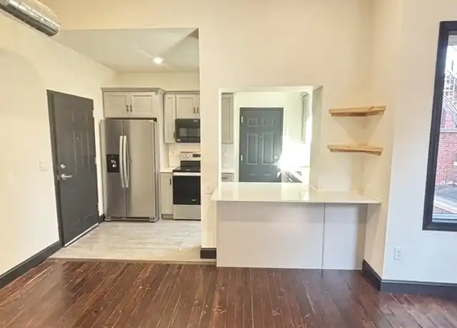 Property at 709 N Duke St Unit 3, Lancaster, PA, 17602, 1 bed, 1 bath, [object Object]