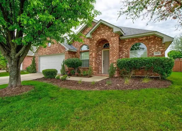 Property at 5628 Rickshaw Ln, Plano, TX, 75094, 4 beds, 2 baths, [object Object]