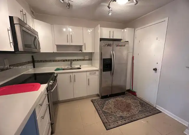 Property at 1470 NE 125th Ter #308, North Miami, FL, 33161, 1 bed, 1.5 baths, [object Object]