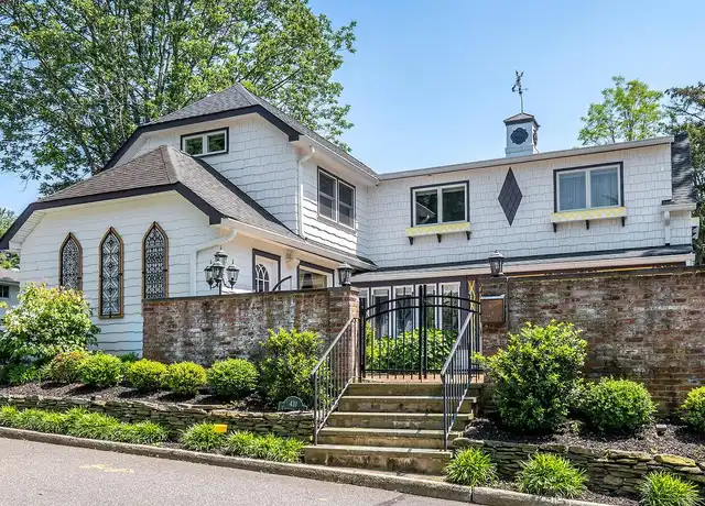 Property at 431 Carpenter Ave, Sea Cliff, NY, 11579, 5 beds, 5.5 baths, [object Object]