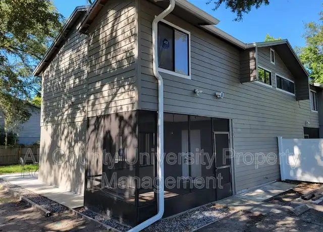 Property at 207 SW 6th Ave, Gainesville, FL, 32601, 3 beds, 2 baths, [object Object]