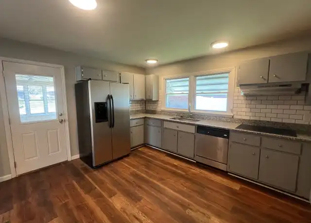 Property at 3380 Parc Chateau Ln, Florissant, MO, 63033, 4 beds, 2.5 baths, [object Object]