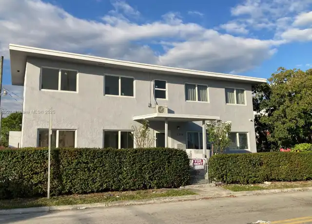 Property at 1719 NW 1st St Unit 2, Miami, FL, 33125, 2 beds, 2 baths, [object Object]