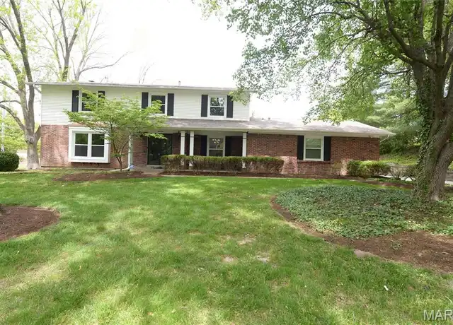 Property at 19 Kentom Dr, Saint Louis, MO, 63132, 4 beds, 2.5 baths, [object Object]