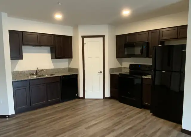 Property at 2030 14th St Unit 101, Cloquet, MN, 55720, 1 bed, 1 bath, [object Object]