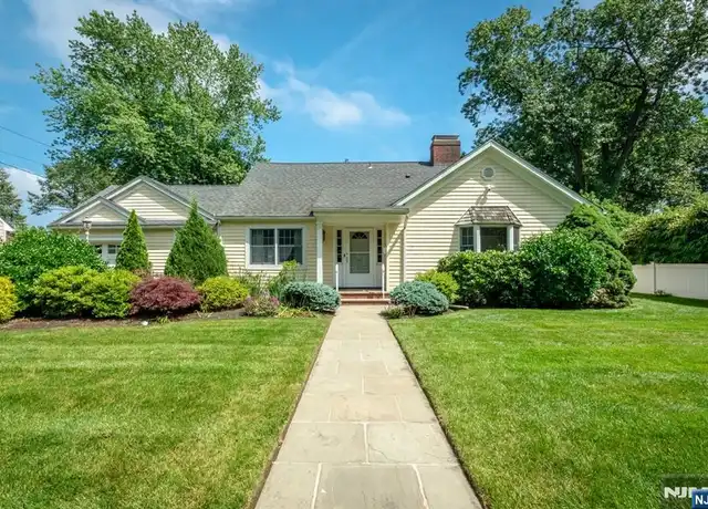 Property at 133 Highland Ave, Ridgewood, NJ, 07450, 4 beds, 3.5 baths, [object Object]