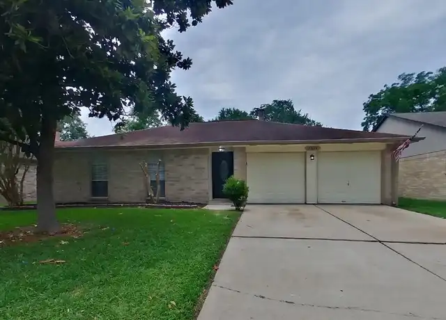 Property at 2824 Sugar Wood Dr, League City, TX, 77573, 3 beds, 2 baths, [object Object]
