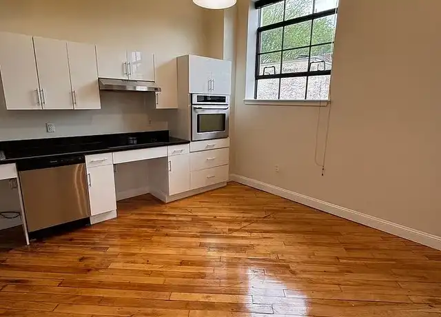 Property at Star Mill Lofts - 31 E Main St, Middleboro, MA, 02346, 1 bed, 1 bath, [object Object]