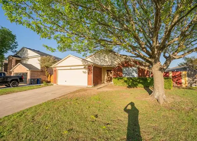 Property at 1524 Clemson Dr, Glenn Heights, TX, 75154, 3 beds, 2 baths, [object Object]