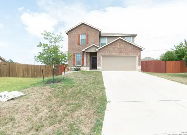 Property at 7835 Paraiso Crst, Boerne, TX, 78015, 3 beds, 3 baths, [object Object]