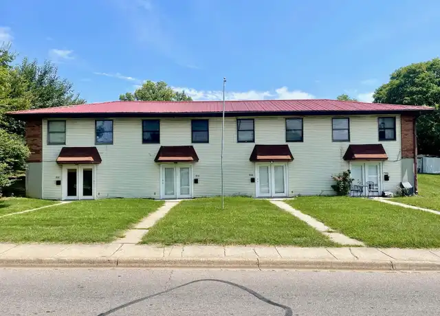 Property at 908 Pearl St, New Albany, IN, 47150, 3 beds, 1.5 baths, [object Object]