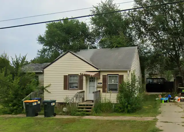 Property at 3034 N Lewis Ave, Sioux Falls, SD, 57104, 2 beds, 1 bath, [object Object]