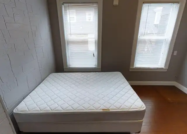 Property at 113 Comstock Ave Unit 3, Syracuse, NY, 13210, 0 beds, 1 bath, [object Object]