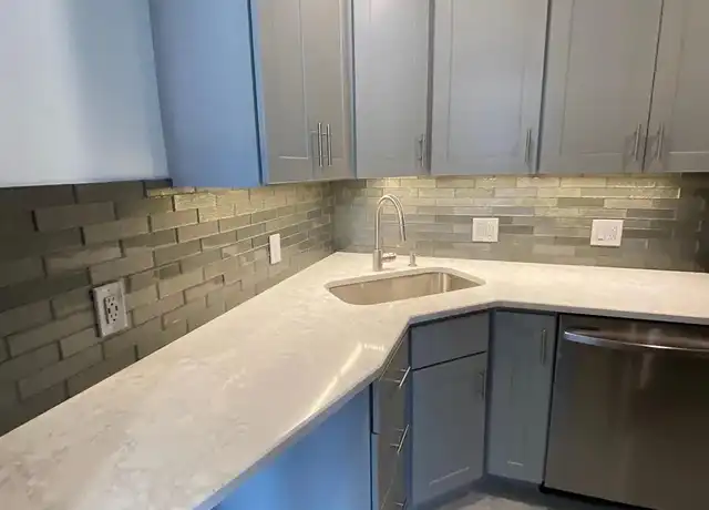 Property at 87 Farragut Rd Unit 1, Boston, MA, 02127, 1 bed, 1 bath, [object Object]
